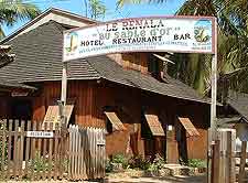 Image of the Hotel Renala Restaurant and Bar entrance in Morondava, Menabe