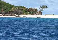 Tsarabanjina beachfront photo
