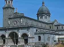 Manila Cathedral picture