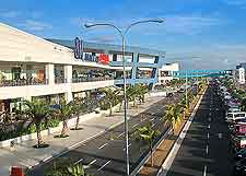 Photo of highway running next to the Mall of Asia