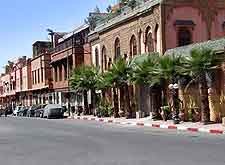Central street view (Avenue Mohamed)