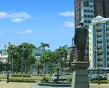 Photo of statue in Port Louis, next to the waterfront
