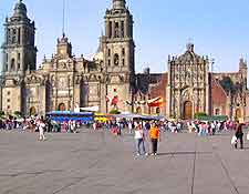 View of the city cathedral plaza
