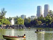 Photo of lake in Chapultepec Park