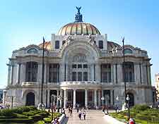 Further photo of the Palacio de Bellas Artes in Mexico City