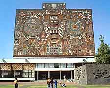 Photo of the city's university in the Ciudad Universitaria