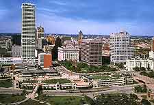 Milwaukee View3