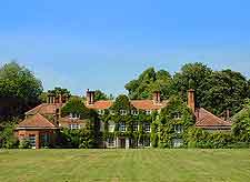 Picture of Earlham Hall at the University of East Anglia (UEA)