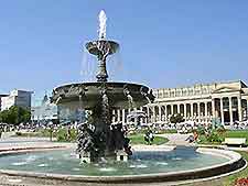 Image of fountain outside of city museum