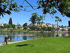 Oakland Lake Merritt9