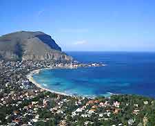 Picture of the coastline