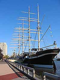 Philadelphia Penns Landing3