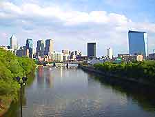 Philadelphia Skyline View4