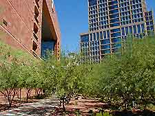 Phoenix Gardens Mun Court