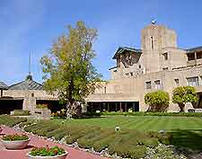 Phoenix Hotel