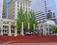 Portland Pioneed Square2