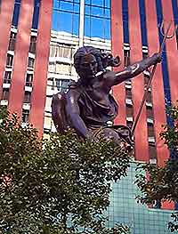 Portland Portlandia Statue2