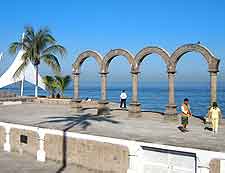 Image of the city's famous arches