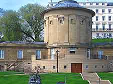 Close-up picture of the Rotunda William Smith Museum of Geology