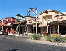 Old Town photo, taken by Bernard Gagnon