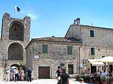 Photograph of Monteriggioni town