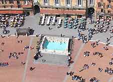 Photo of the Piazza del Campo