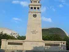 Image of Singapore's towering Cenotaph, a prominent landmark in Esplanade Park