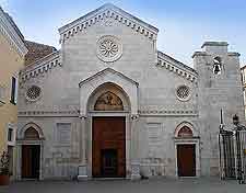 Picture of the historical Cathedral (Duomo)