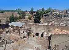 Herculaneum picture of ruins