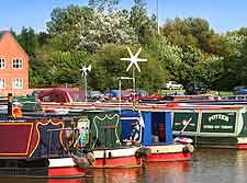 Picture of narrow boats on the Trent and Mersey Canal