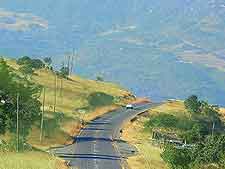 Picture of major road leading transport through the Piggs Peak area