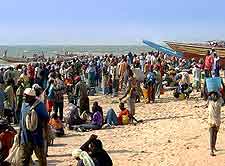 Further image of the Bakau fish market