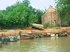 Janjanbureh riverfront image