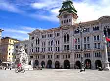 Picture showing the historic City Hall