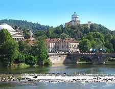 Picture of the city and the Po River