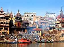Riverfront picture, showing the ghats on the Ganges