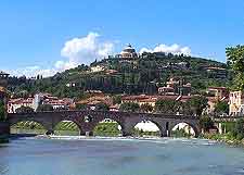 Picture of historic bridge spanning the Adige River