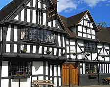 Picture of historic King's Arms pub in nearby Ombersley