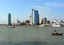 Picture of Xiamen's horizon