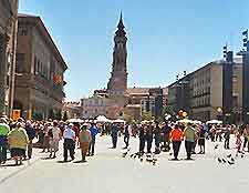 Zaragoza Cathedral View6